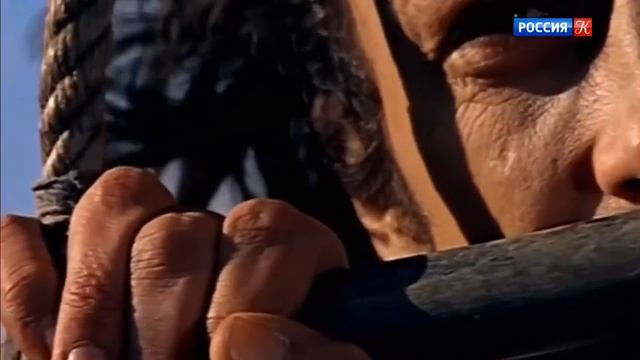 "Улыбайтесь, господа! Улыбайтесь..." Легендарная сцена Олега Янковского