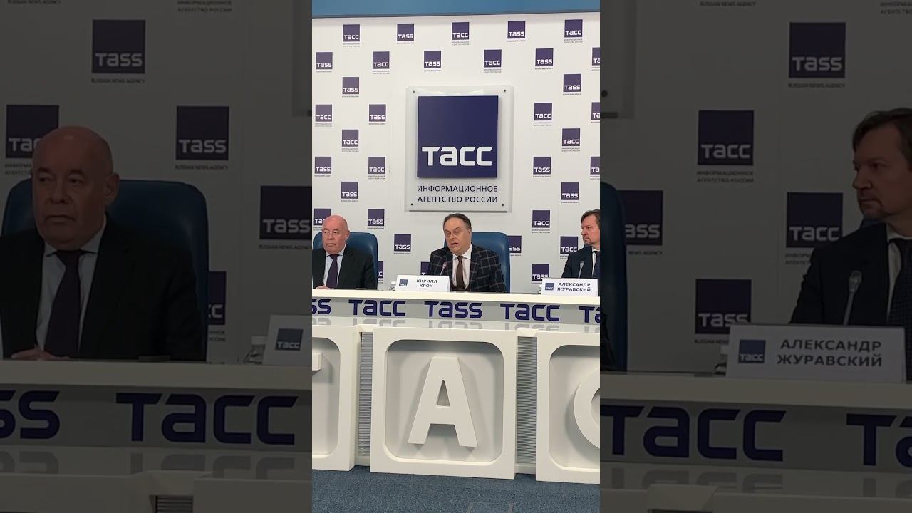 Кирилл Крок о сотрудничестве в театральной сфере и органах власти
