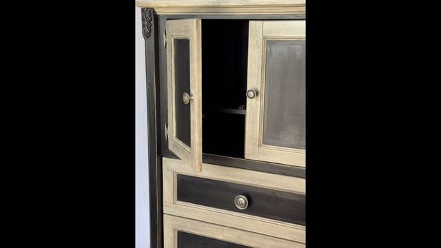 Комод,dresser,梳妆台,aparador,cômoda,meja rias,ドレッサー,buffet,Kommode,مضمد.