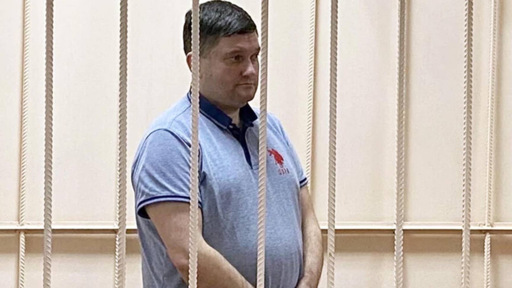 Главу уральского института отправили под арест