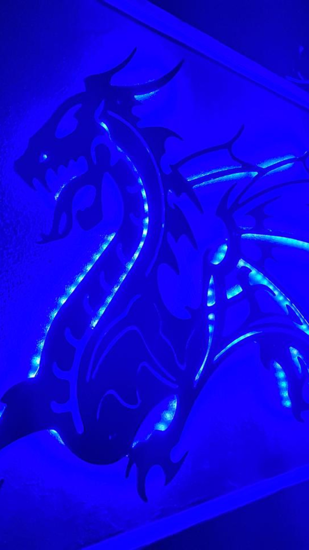 Подсветка драконов на тачке )