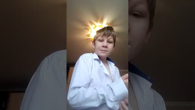 собираюсь в школу чек  трансляция через тг https://t.me/lololohka4?livestream=ae450d3f487e90f339