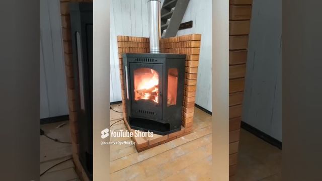 Установка Каминной топки со стеклом на даче #печназничтюмень #ЗевсиКо