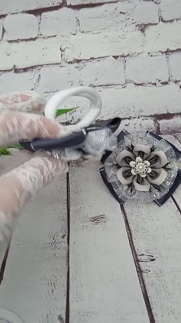 ,
