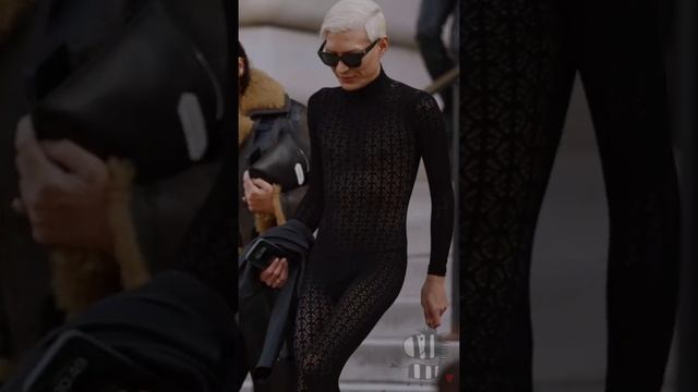 ❓ ПОЛНЫЙ ТРЕШ ❗ Самые дикие образы гостей на показе коллекции SCHIAPARELLI 2025