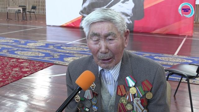 Бэрдьигэстээххэ Кыайыы знамята