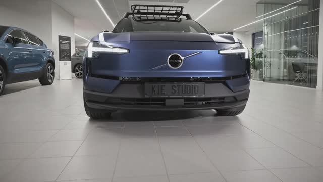 2025 Volvo EX30 обзор