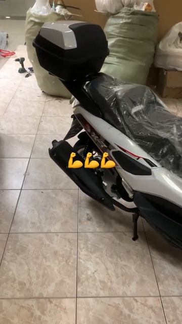 Пришел покупать скутер