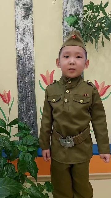 Михеев Эрэл 4г."Кыһыл сулус" средняя группа2 МБДОУ дс "Хатыҥчаана"
