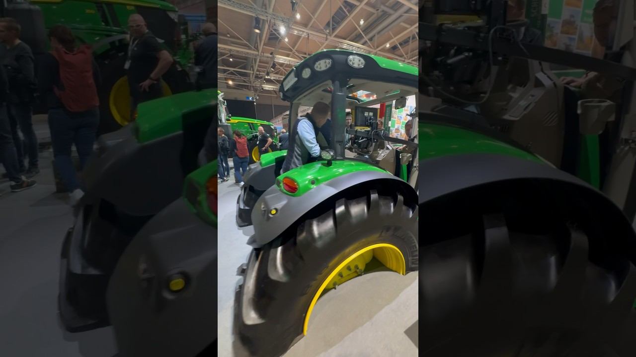 Немного стерся John Deere на #agritechnica2023 #johndeere #jd