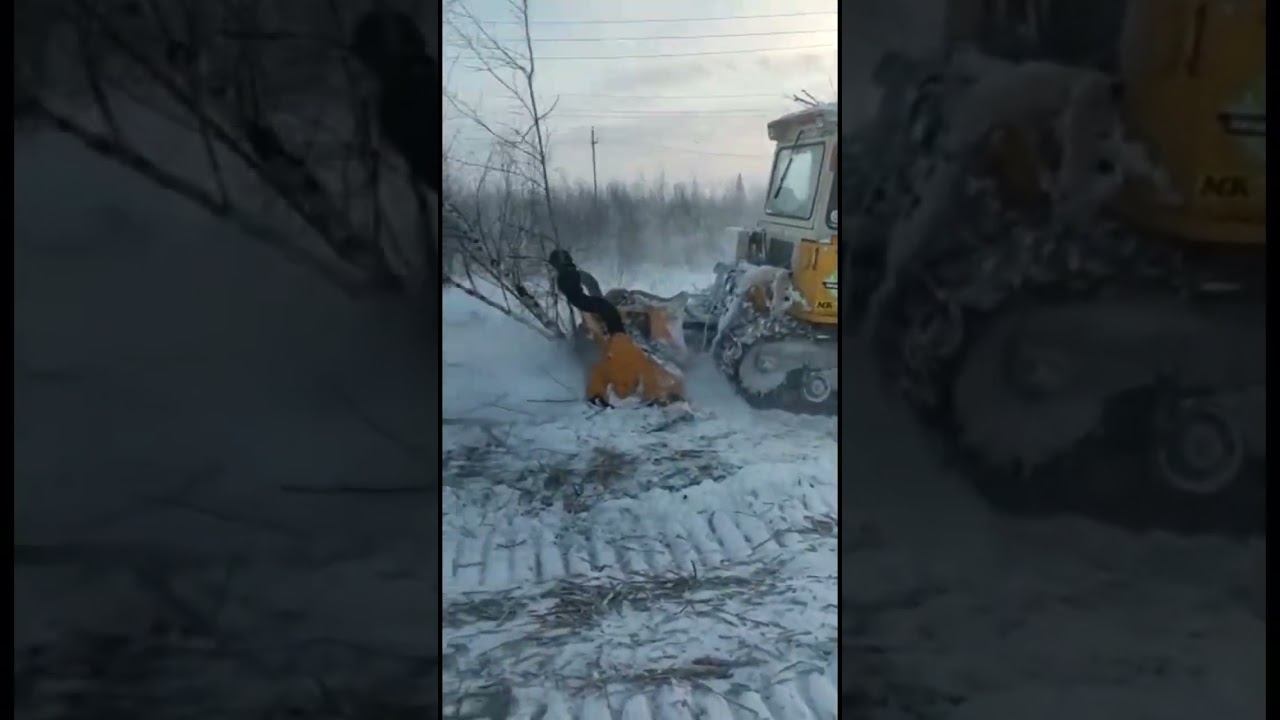 Он вам не ДТ-75. Японо-испанская связка измельчающего оборудования. Мульчер Serrat FX3