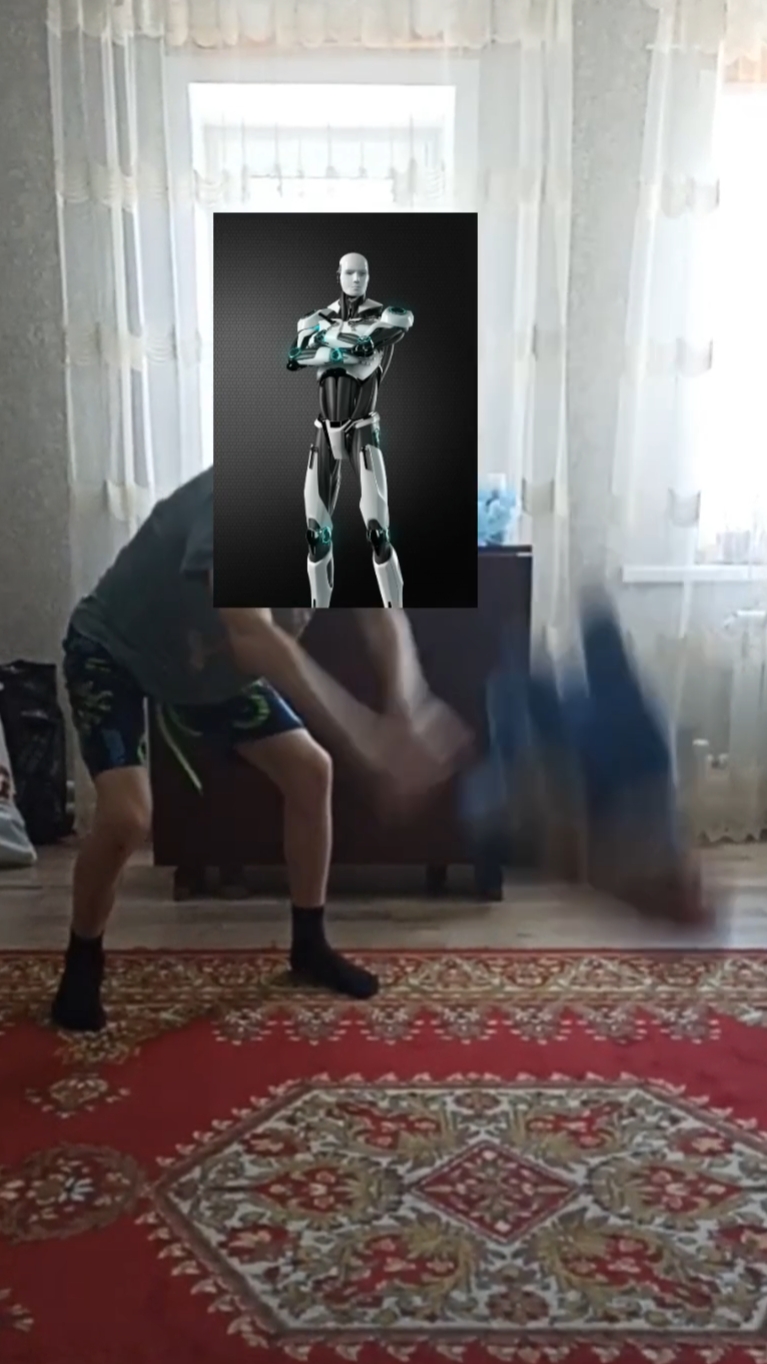 соника расплющило 😗🙃😁