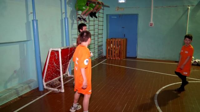 Воспитанники детского дома верят в будущие футбольные победы