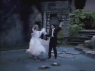 Так когда-то танцевали и пели...