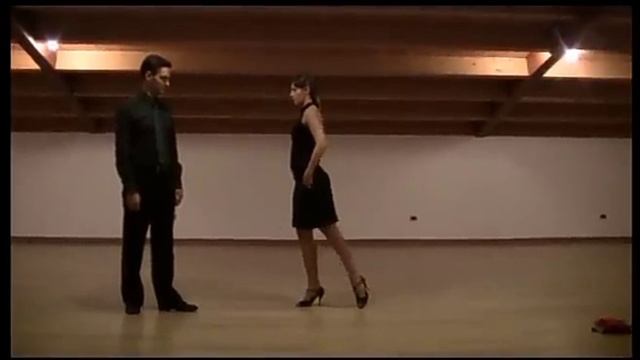 Легкое танго. Урок 1. Танцевальный шаг и прогулка