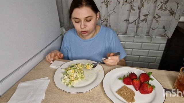 мукбанг с тетей Юлей! # мукбанг#худеем#диета# КАКИЕ ВОПРОСЫ ВАС БЕСЯТ!?