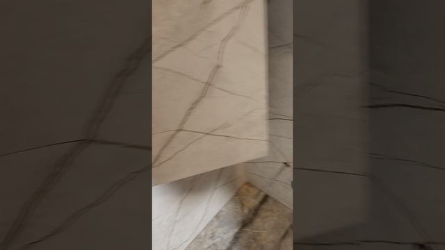 Ремонт ванной комнаты. Нажимной люк.