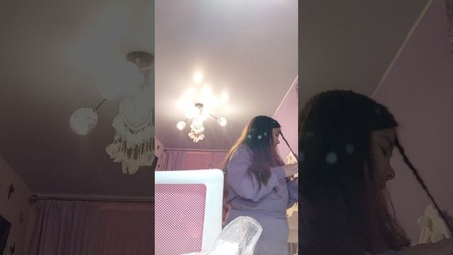 VID_20250209_210820.mp4