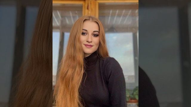 Любовь похожая на сон
(кавер   )
Святослава
(Лариса)