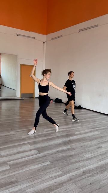 Вальсируем на репетиции для съемок фильма Пророк