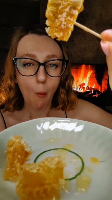 Honey ASMR eating 🍯 #eating #asmreating #asmrvideo #ASMRTRIGGER