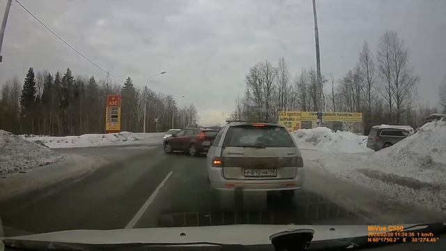 Слепошарые Торопыги на Зимней Дороге.  Дамы опять чудят. ДТП