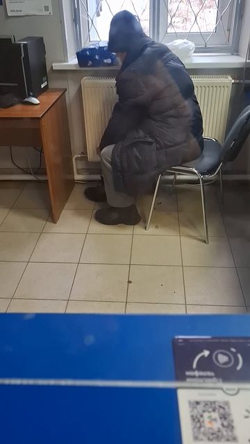 Запустили дедушку погреться🥰