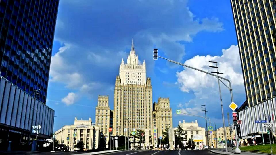 МИД России завил о бессмысленности отправки миротворцев на Украину