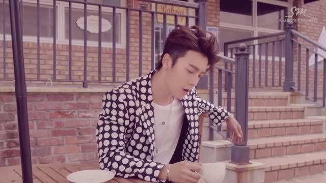 Super Junior _Magic_Music Video