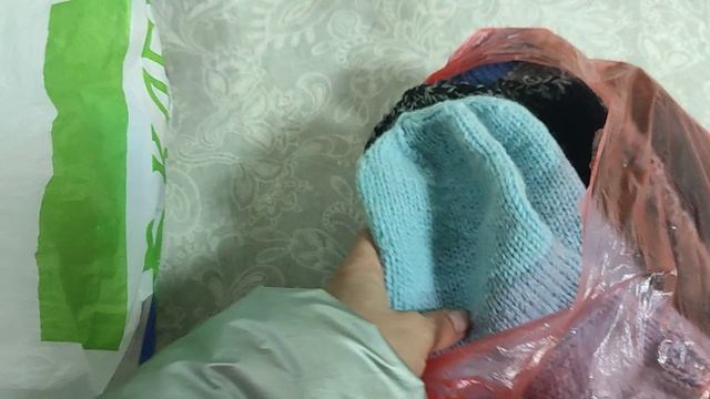 От Терезы Ивановны и Ирины получили очередные посылки. 

Благодарим!.mp4