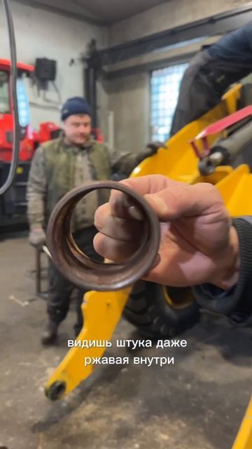 Что происходит с подвижными частями спецтехники, если не смазывать их вовремя?
