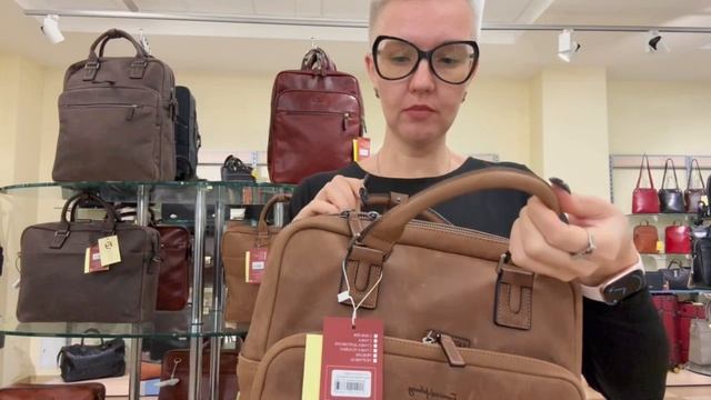 Рюкзак Francesco Molinary из натуральной кожи коричневого цвета 👉🏻 Арт.: 513-15633-041-BRW