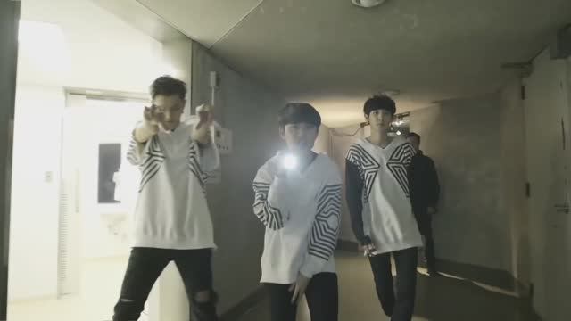 EXO - Heart Attack