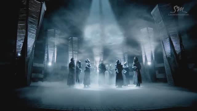 EXO-K   MAMA