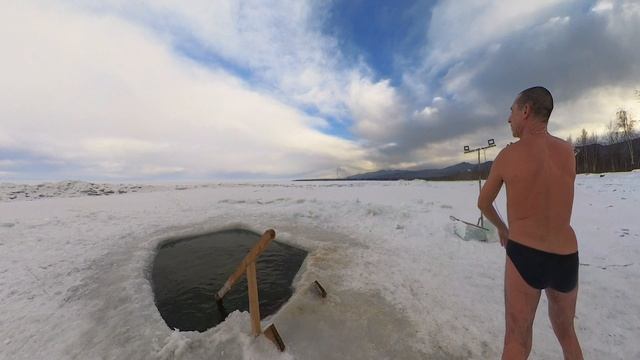 Банька на берегу Байкала
