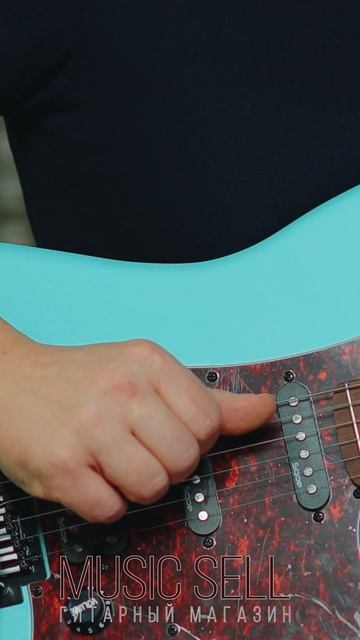 ЭЛЕКТРОГИТАРА SQOE НЕБЕСНО-ГОЛУБОЙ СТРАТОКАСТЕР S-S-H - MUSIC SELL V