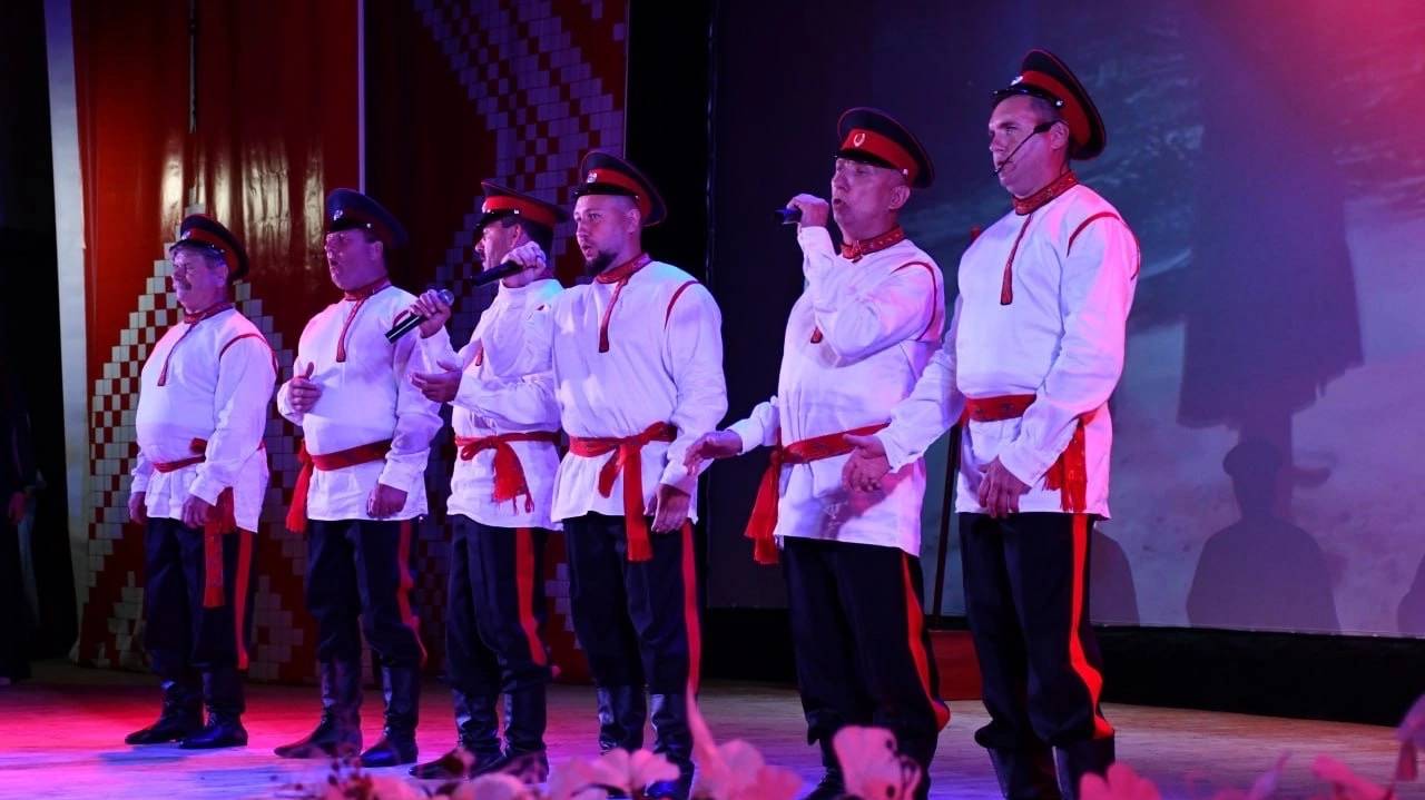 «Да не погаснет в душах свет»