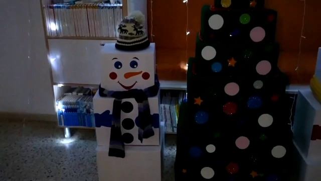 украсили 9 школу в Канаше. Новый год 2025. красота от взрослых и детей учащихся в 9 школе