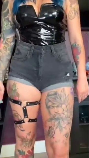 Девушки И Татуировки