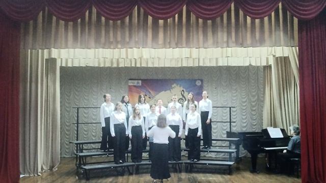 Хор старших классов_Хвалите Господа с небес