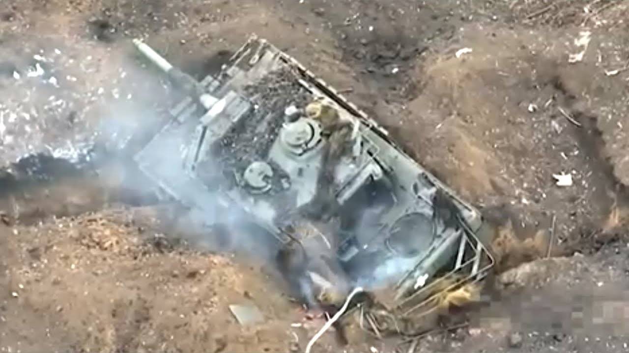 Дрон Вандал атакует танк Leopard 2 на Донбассе