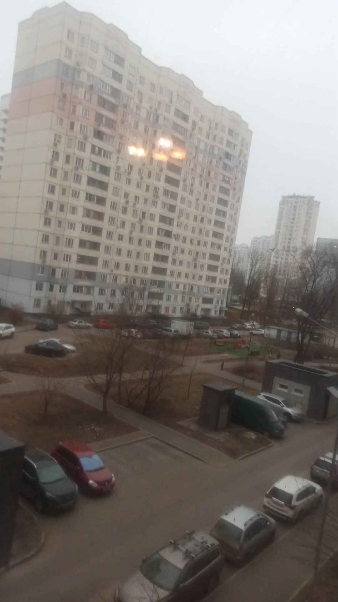 Чтобы заменить народ есть ресурсы у глобалистов