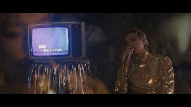 V 'Love Me Again' Official MV