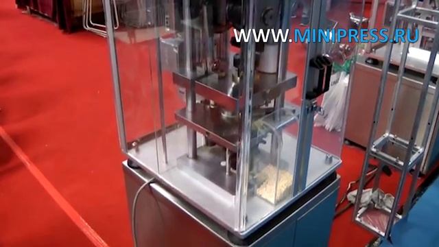 Таблеточный пресс UNIC 600 Minipress.ru