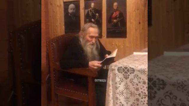 О.Илий читает басни Крылова.mp4