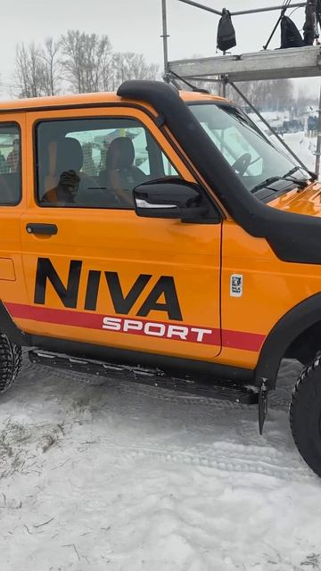 Круче чем гелик_ LADA Niva Sport Silk Way 2025