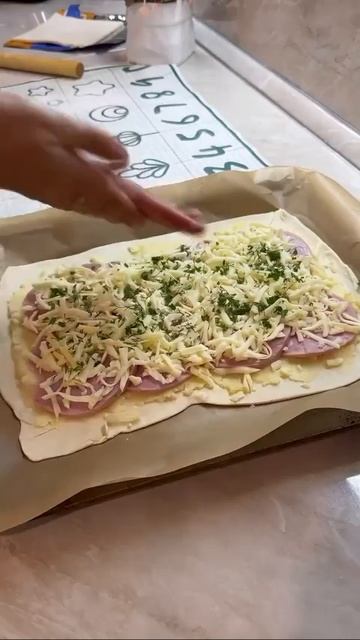 Ароматный и вкусный пирог на завтрак.