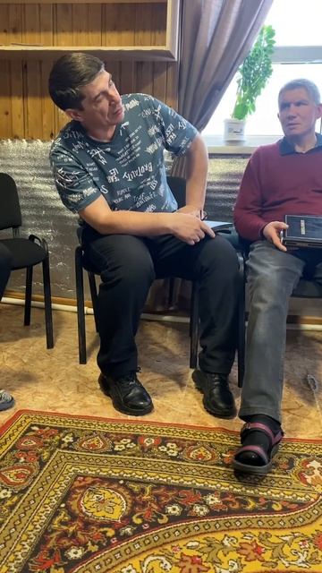 Смотрел на бордюр, а бордюр на меня… #рукапомощи_томск