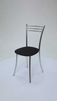 Стул из ткани чёрный
https://chrome73.ru/stuljya/stul-hrom-1-mikrovelyur-chernyj