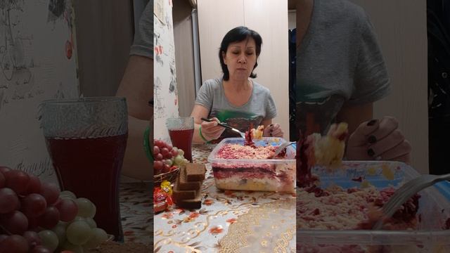 Мукбанг!  Селёдка- под " шубой"!